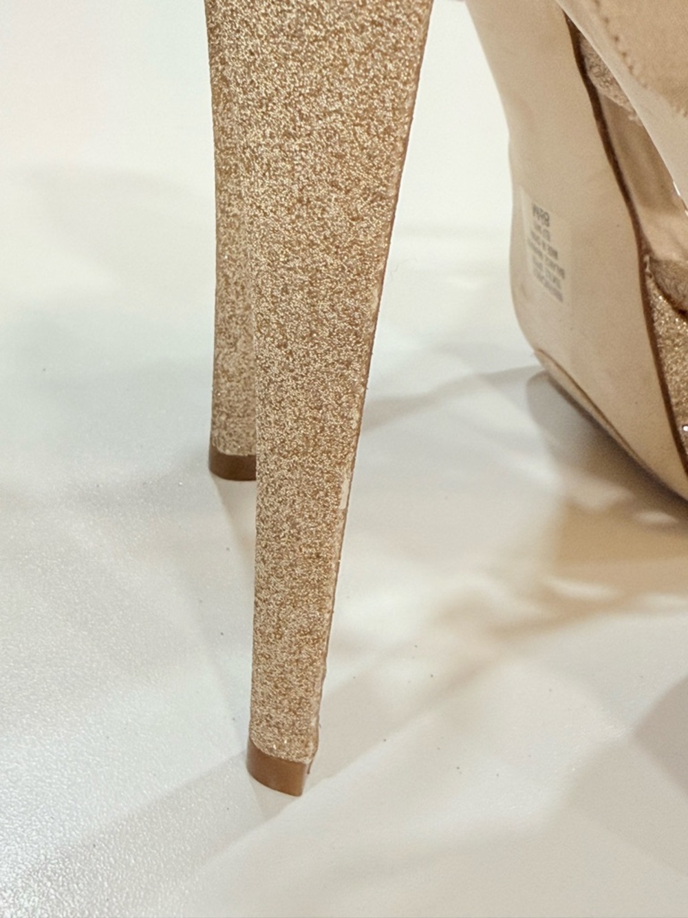 Nine West Nude Gold Glitter Platform Heels Strappy Stiletto Sandals Size 8 - Picture 8 of 17